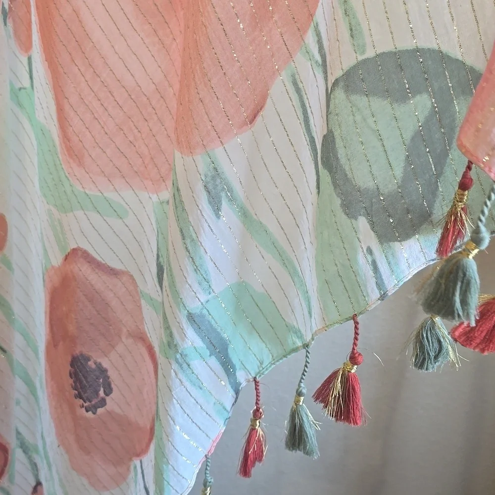 NWOT Aratta Floral Patteren Shawl - Picture 5 of 5